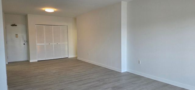 1980 S Ocean Drive 22c, Hallandale Beach, FL 33009