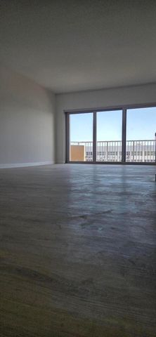 1980 S Ocean Drive 22c, Hallandale Beach, FL 33009