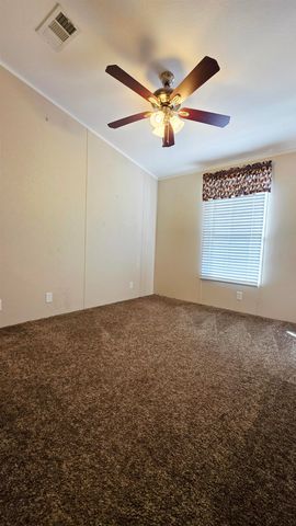 205 Cedar Bend Rd, Gladewater, TX 75647