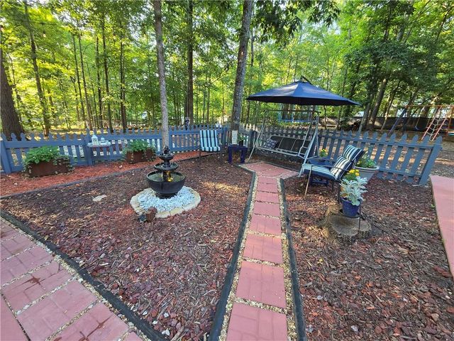 7115 Fletcher Drive, Winston, GA 30187