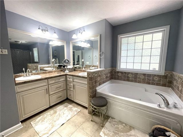 7115 Fletcher Drive, Winston, GA 30187