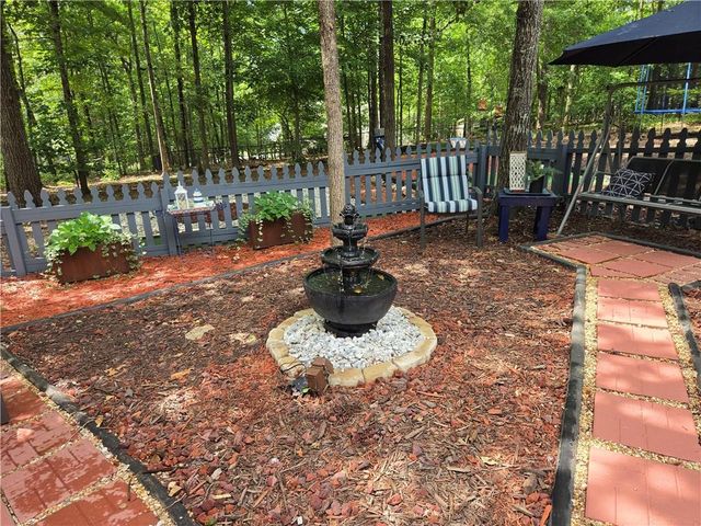 7115 Fletcher Drive, Winston, GA 30187