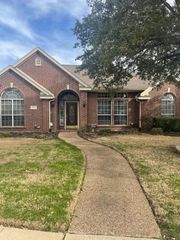 402 Buttonwood Drive, Coppell, TX 75019