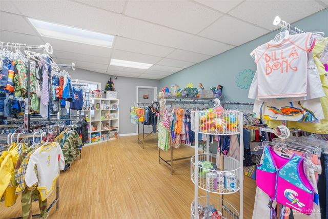 313 W First Street #STORE, Port Angeles, WA 98362