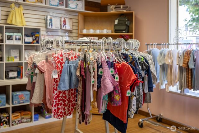 313 W First Street #STORE, Port Angeles, WA 98362