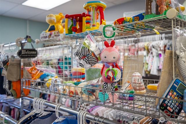 313 W First Street #STORE, Port Angeles, WA 98362