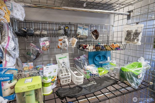 313 W First Street #STORE, Port Angeles, WA 98362