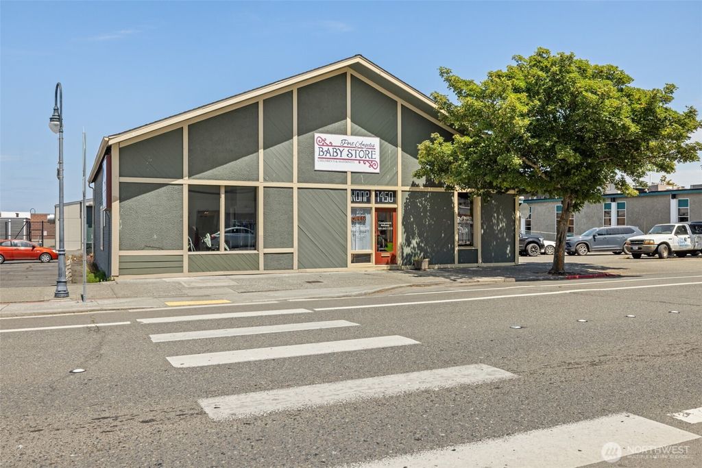 313 W First Street #STORE, Port Angeles, WA 98362