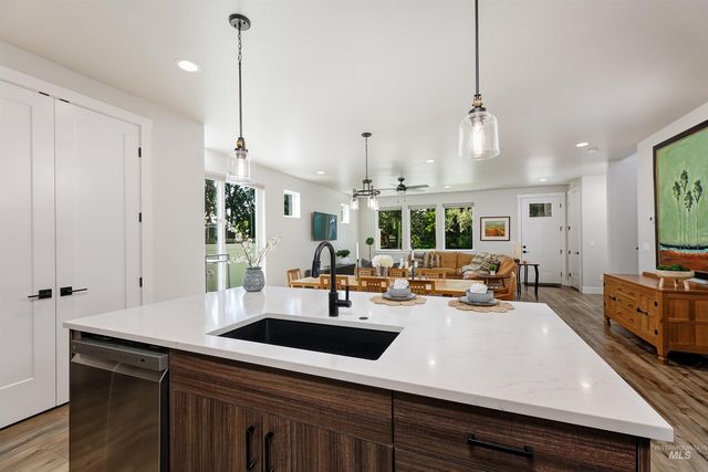 10386 W Shields Ave, Boise, ID 83714