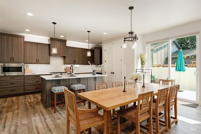 10386 W Shields Ave, Boise, ID 83714