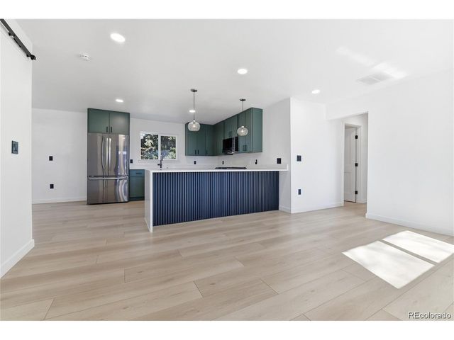 1431 S Glencoe St, Denver, CO 80222