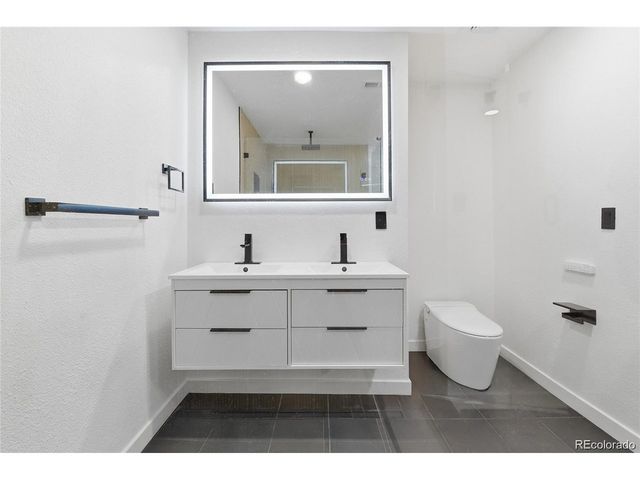 1431 S Glencoe St, Denver, CO 80222