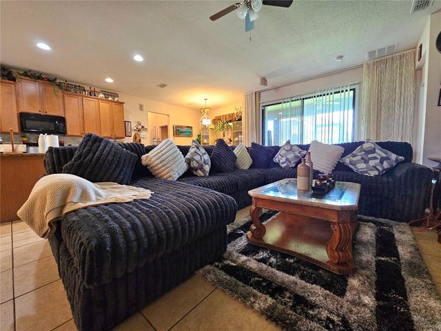 2750 CORBEL LOOP, Kissimmee, FL 34746