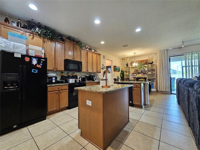 2750 CORBEL LOOP, Kissimmee, FL 34746