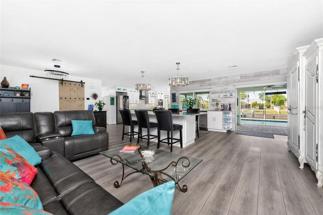 391 VIA ESPLANADE, Punta Gorda, FL 33950