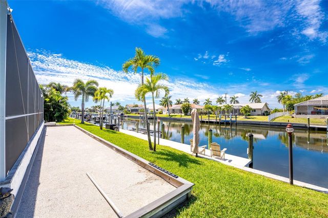 391 VIA ESPLANADE, Punta Gorda, FL 33950