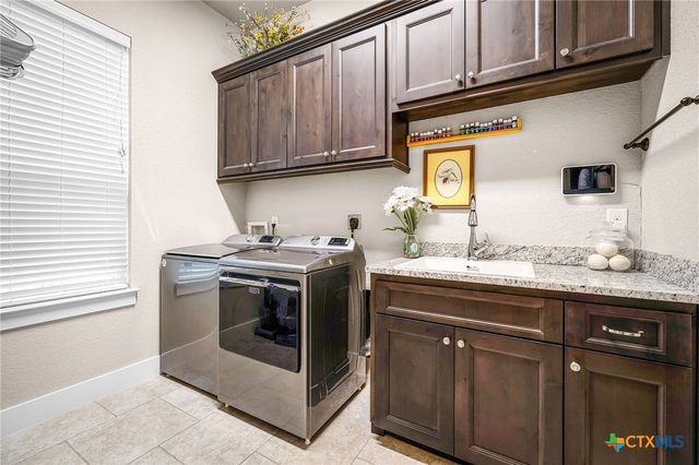 625 Haven Point Loop, New Braunfels, TX 78132