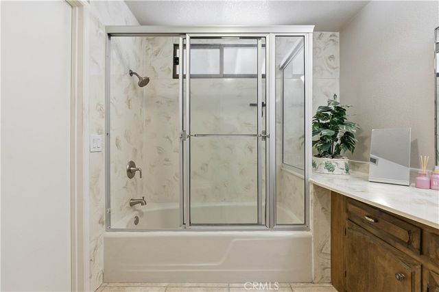 18169 Deauville, Victorville, CA 92395