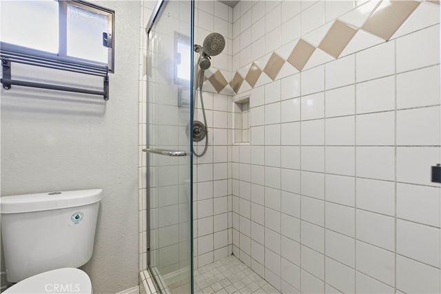 18169 Deauville, Victorville, CA 92395