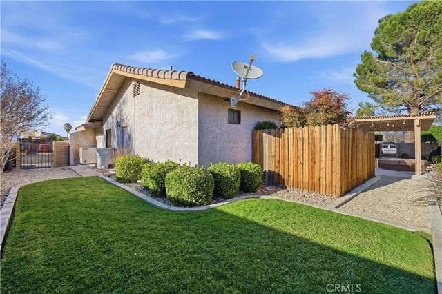 18169 Deauville, Victorville, CA 92395