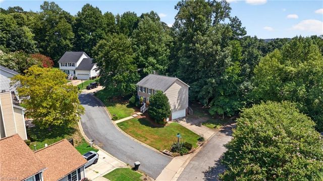 4700 Pine Hollow Lane, Greensboro, NC 27410