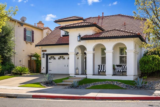 113 S Pacifico St, Mountain House, CA 95391