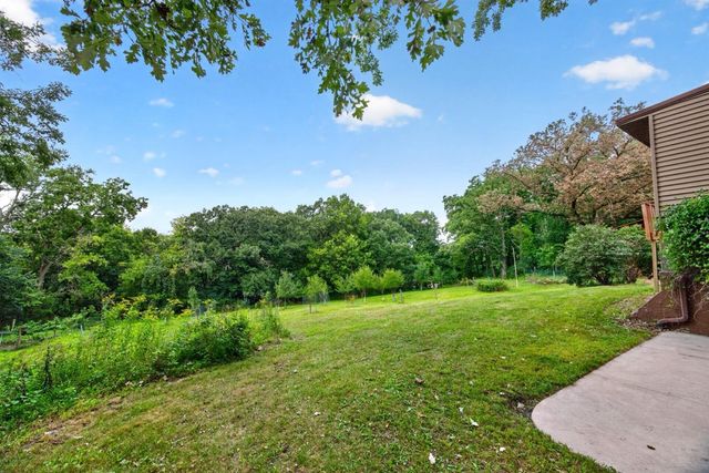 2505 E River Road NE, Rochester, MN 55906