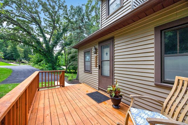 2505 E River Road NE, Rochester, MN 55906