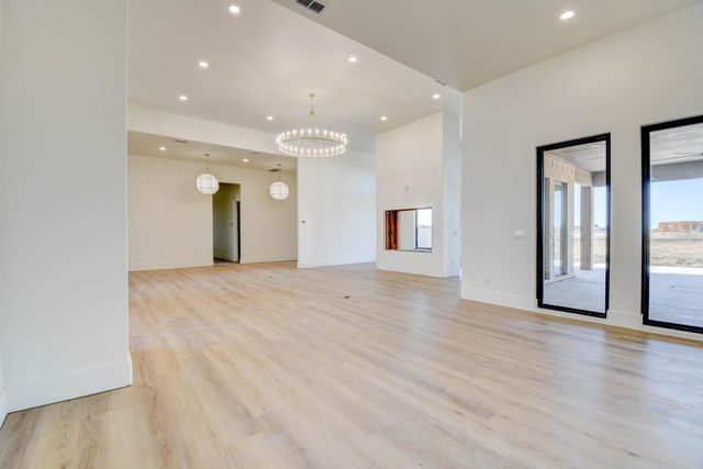 5829 County Rd 7670, Lubbock, TX 79424