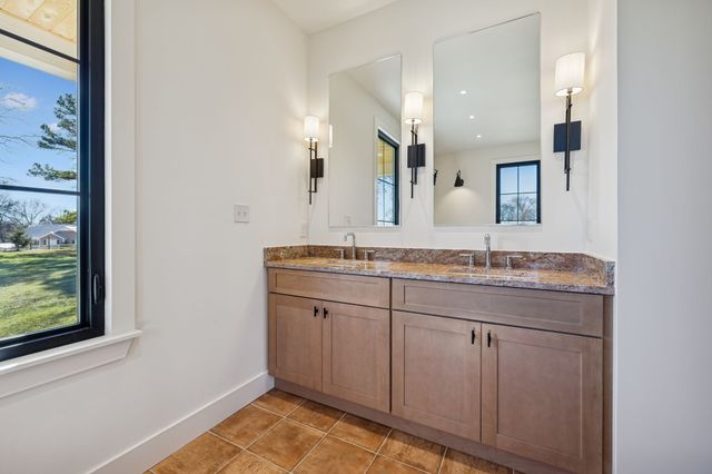 125 Johnson Rd, Pulaski, TN 38478