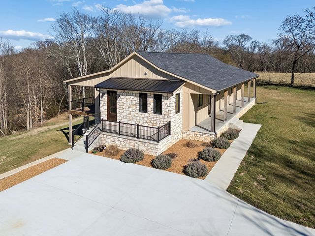 125 Johnson Rd, Pulaski, TN 38478