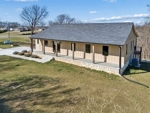 125 Johnson Rd, Pulaski, TN 38478