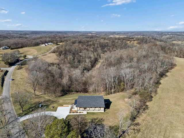125 Johnson Rd, Pulaski, TN 38478