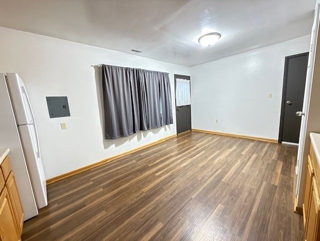 804 HILLSIDE Drive, Streamwood, IL 60107