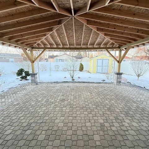 804 HILLSIDE Drive, Streamwood, IL 60107