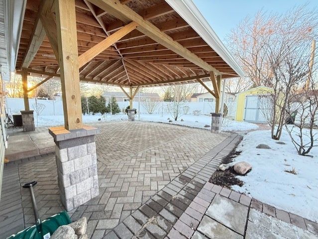 804 HILLSIDE Drive, Streamwood, IL 60107