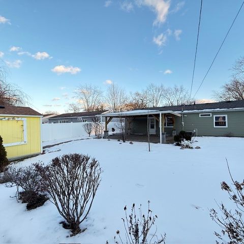 804 HILLSIDE Drive, Streamwood, IL 60107