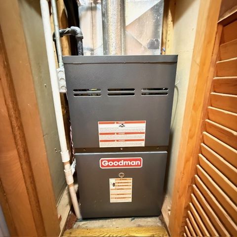 804 HILLSIDE Drive, Streamwood, IL 60107