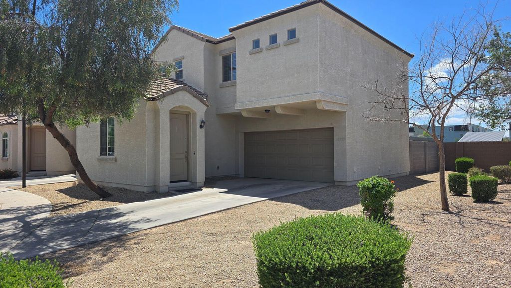 10353 W Monterosa Avenue, Phoenix, AZ 85037
