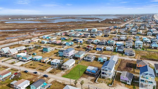 0 Ocean Avenue, Surfside Beach, TX 77541