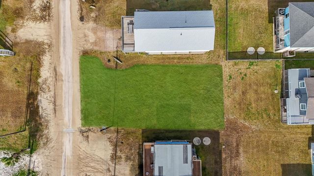 0 Ocean Avenue, Surfside Beach, TX 77541