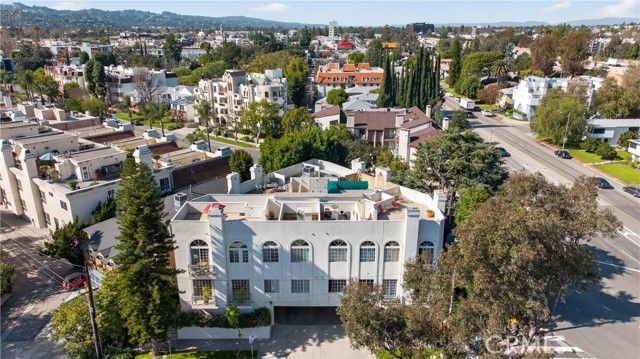 4464 Moorpark 104, Toluca Lake (los Angeles), CA 91602