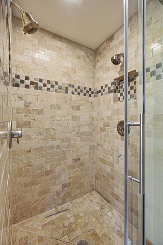 14901 Williston Lane, Minnetonka, MN 55345