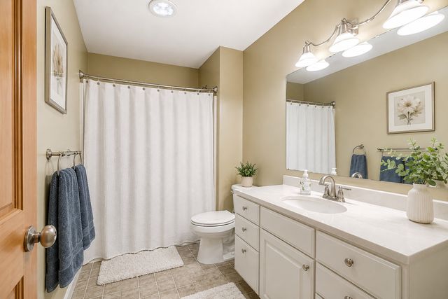 14901 Williston Lane, Minnetonka, MN 55345