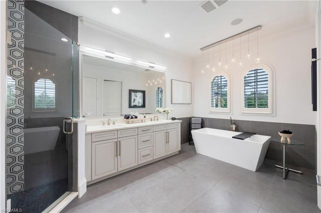 16653 Toscana CIR 704, Naples, FL 34110