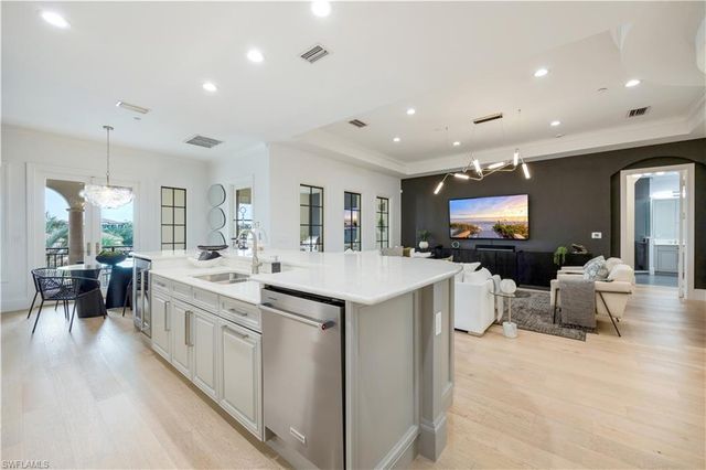 16653 Toscana CIR 704, Naples, FL 34110
