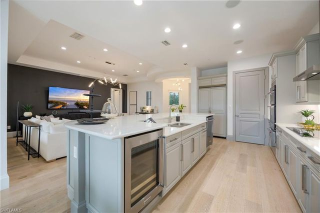 16653 Toscana CIR 704, Naples, FL 34110