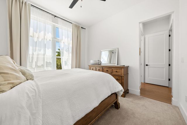 202 Smoke Tree CIR, Dripping Springs, TX 78620