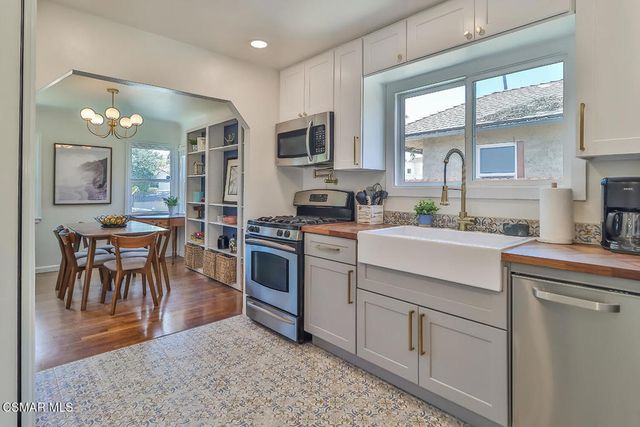 59 Lewis Street, Ventura, CA 93001