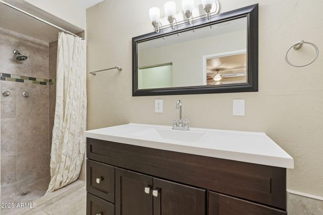 2326 N 87TH Way, Scottsdale, AZ 85257